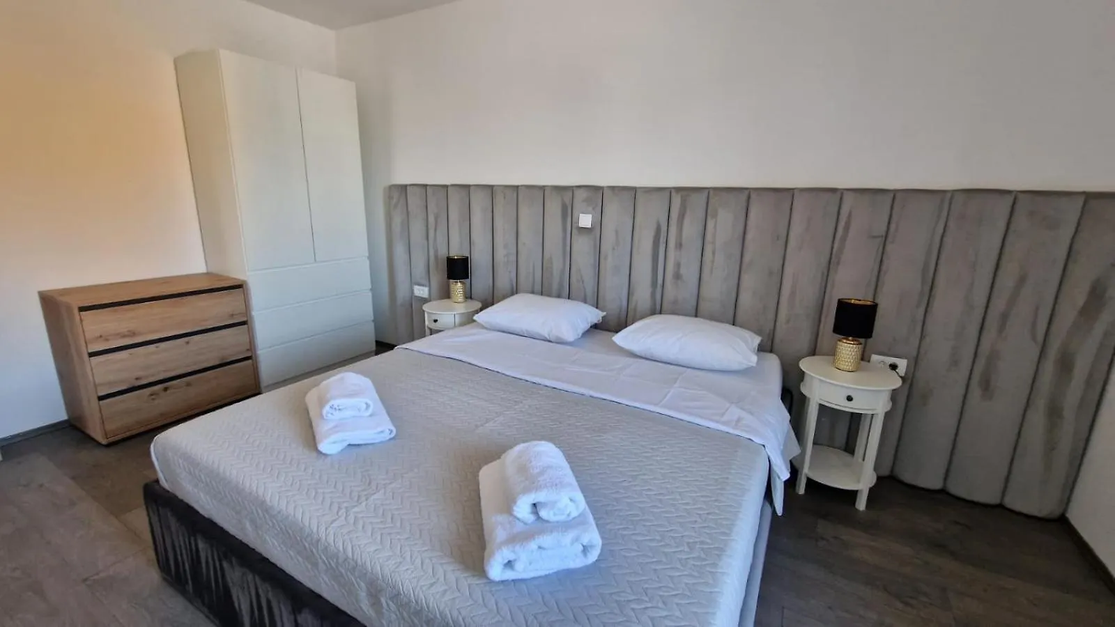 Charming Apartment Eva Split