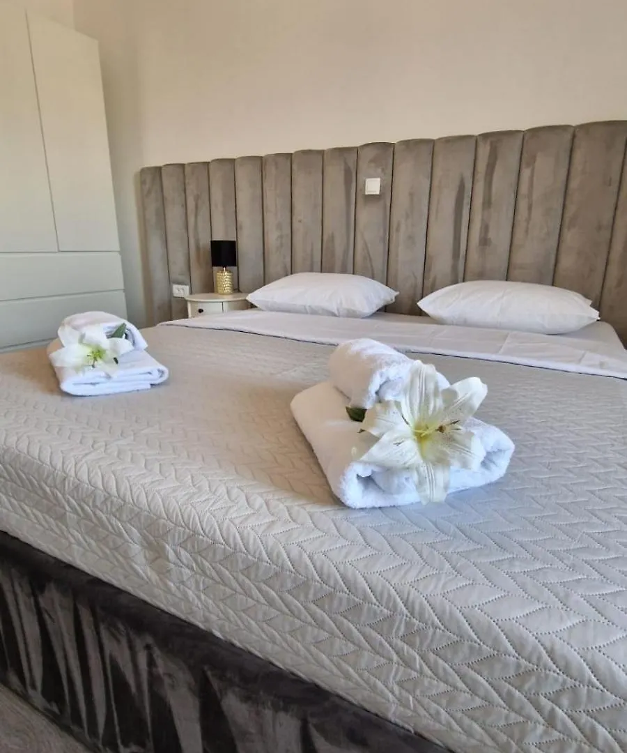Charming Apartment Eva Split